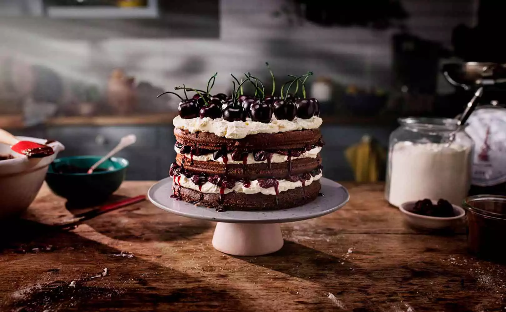 Tarta Selva Negra con mantequilla Lurpak tradicional