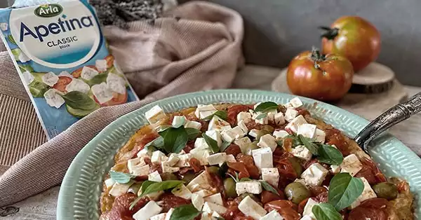 Tatin de cherry y Arla Apetina