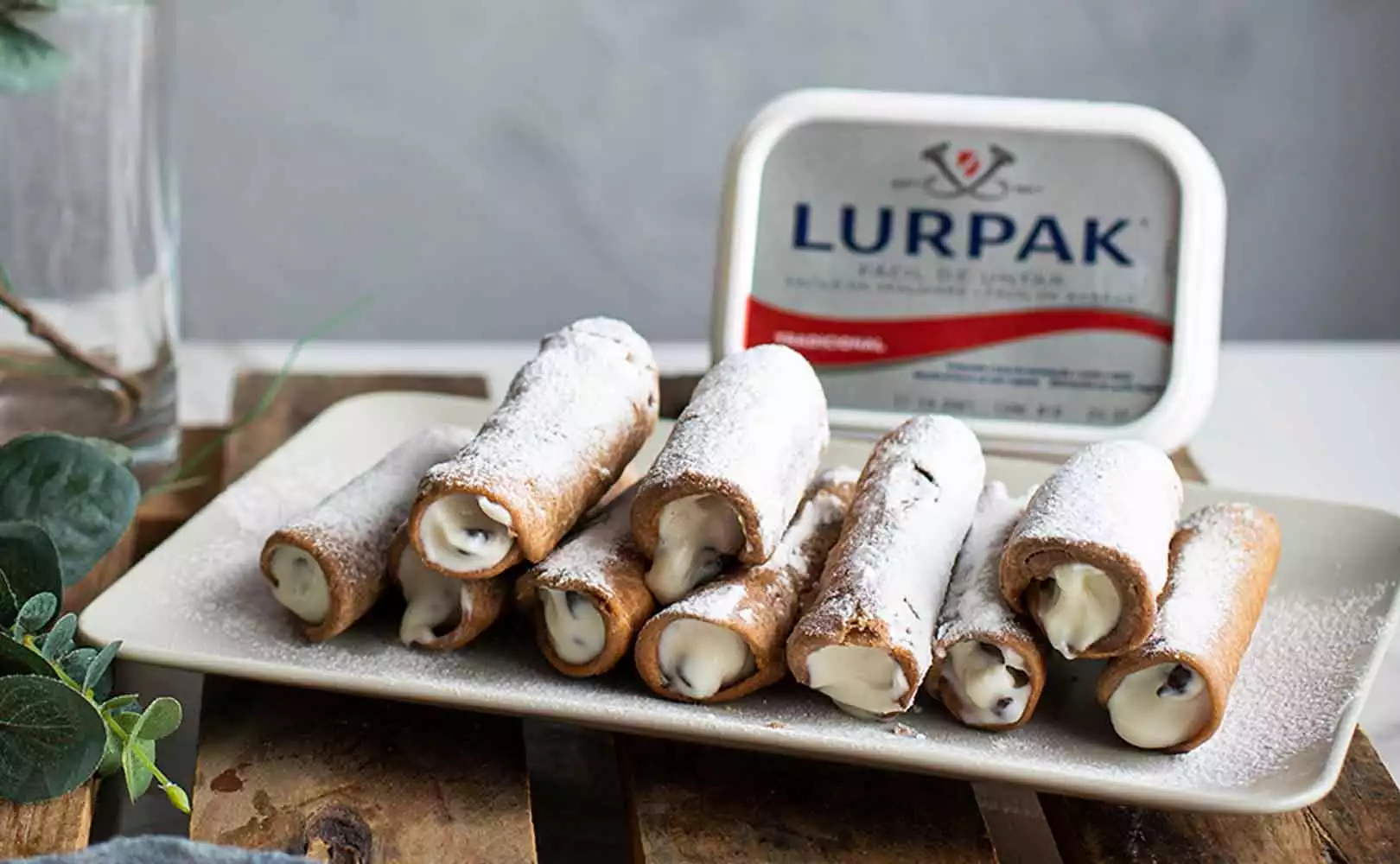 Cannolis mantequilla lurpak fácil de untar