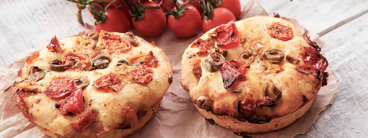 Focaccia con tomate. Arla