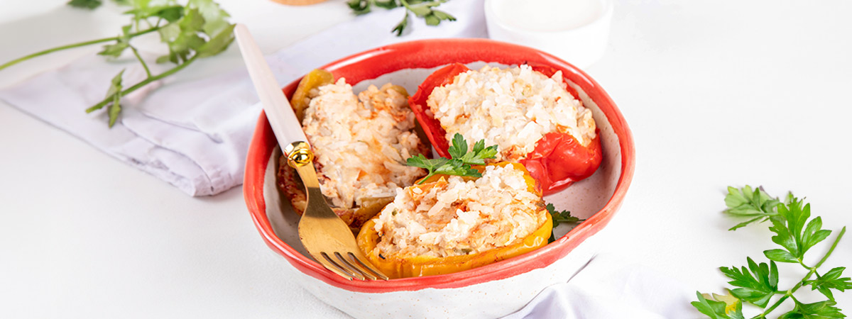 Pimientos rellenos de quinoa y arla apetina